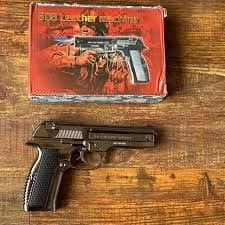 PIA INTERNATIONAL 608 Metal Gun Lighter With Barrel Pull Back, Multicolored