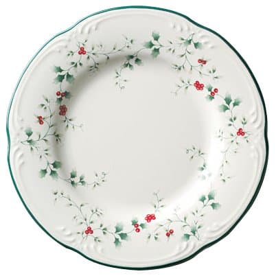Pfaltzgraff Winterberry Luncheon Plate