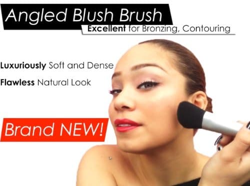 Luxuriously Fluffy Soft and Dense Great For Stroking Along The Cheek Bones..Great For Applying Blush, Bronzing and Contouring Around The Edges Of The Face No Shedding!!! Please See Below For Maintenance Care Hand Made Quality Material No Questions Asked