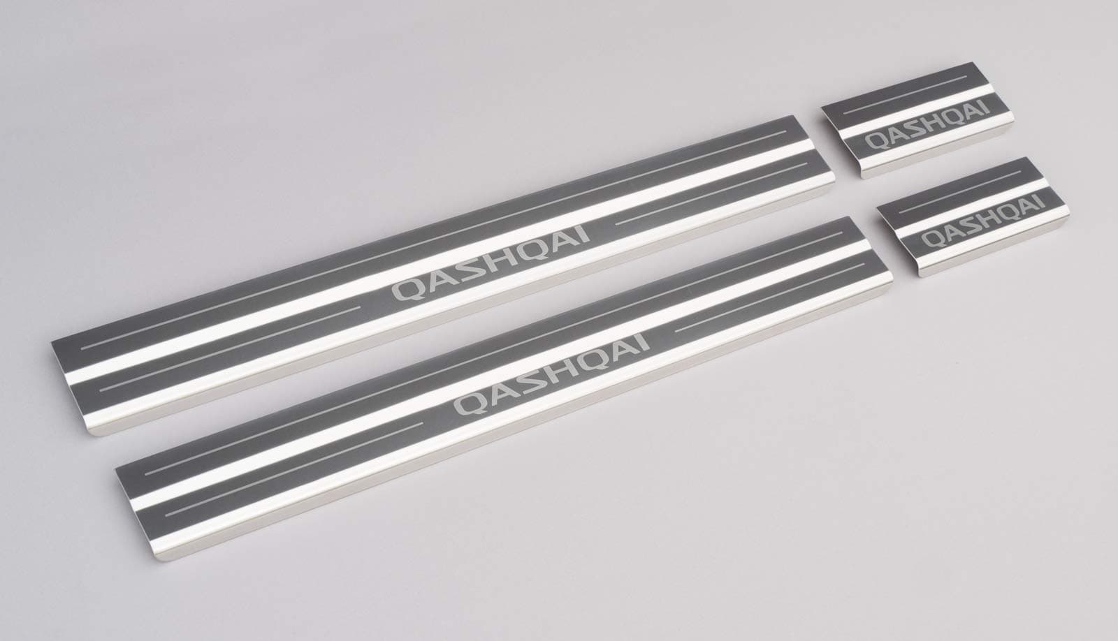 Qashqai Mk2 (5 seater) Sill Protector Kick Plates