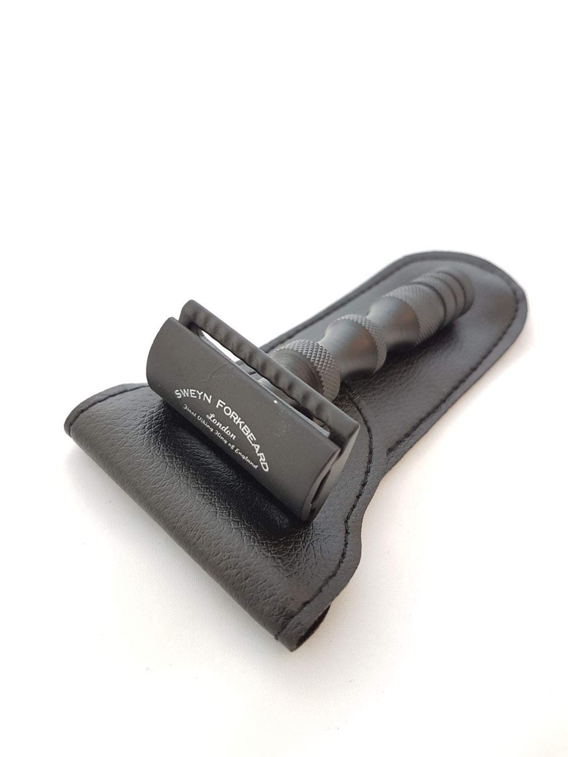 Safety Razor with Leather Pouch - Thor's Hammer