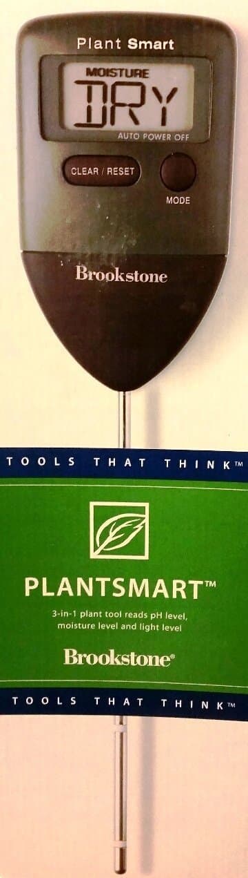 PlantSmart Electric Water Sensor That Reads pH, Light and Moisture Levels