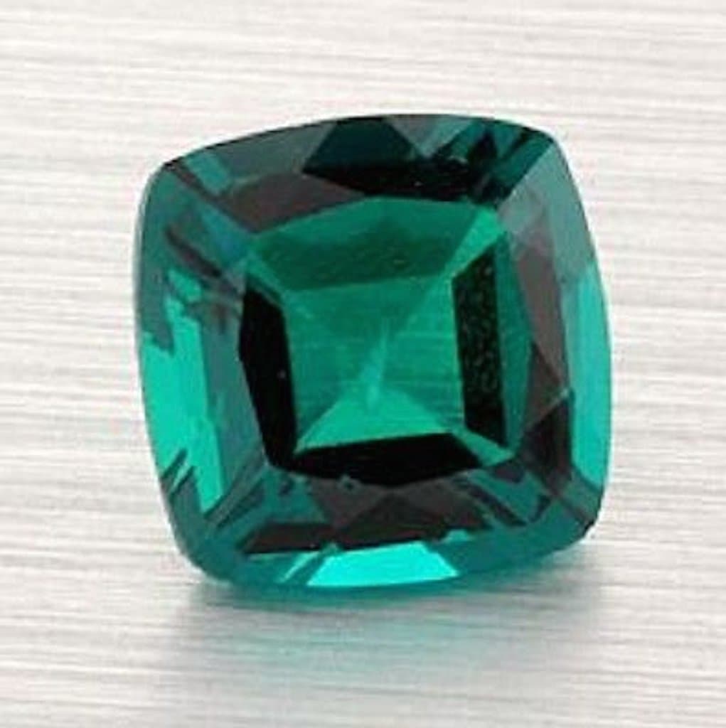 Jaz77 - Russian Lab Created Emerald 11x11 mm (1 pc) AAA Cushion Cut Loose Gemstone
