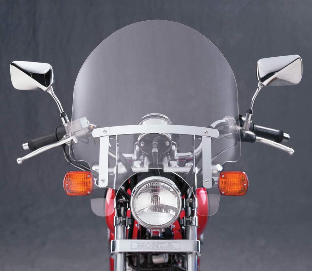 National Cycle Dakota 3.0 Windshield - Short For Harley Davidson FXDS-Conv 1994-2000 / FXR 1982-1983 / 1986-1994 / FXRS 19982-1992 / XL1200C 1996-2010 / XL1200L 2006-2011 / XL1200N 2007-2011 / XL1200R/XL883 2004-2008 / XL1200S 1996-2003 / XL883C 199