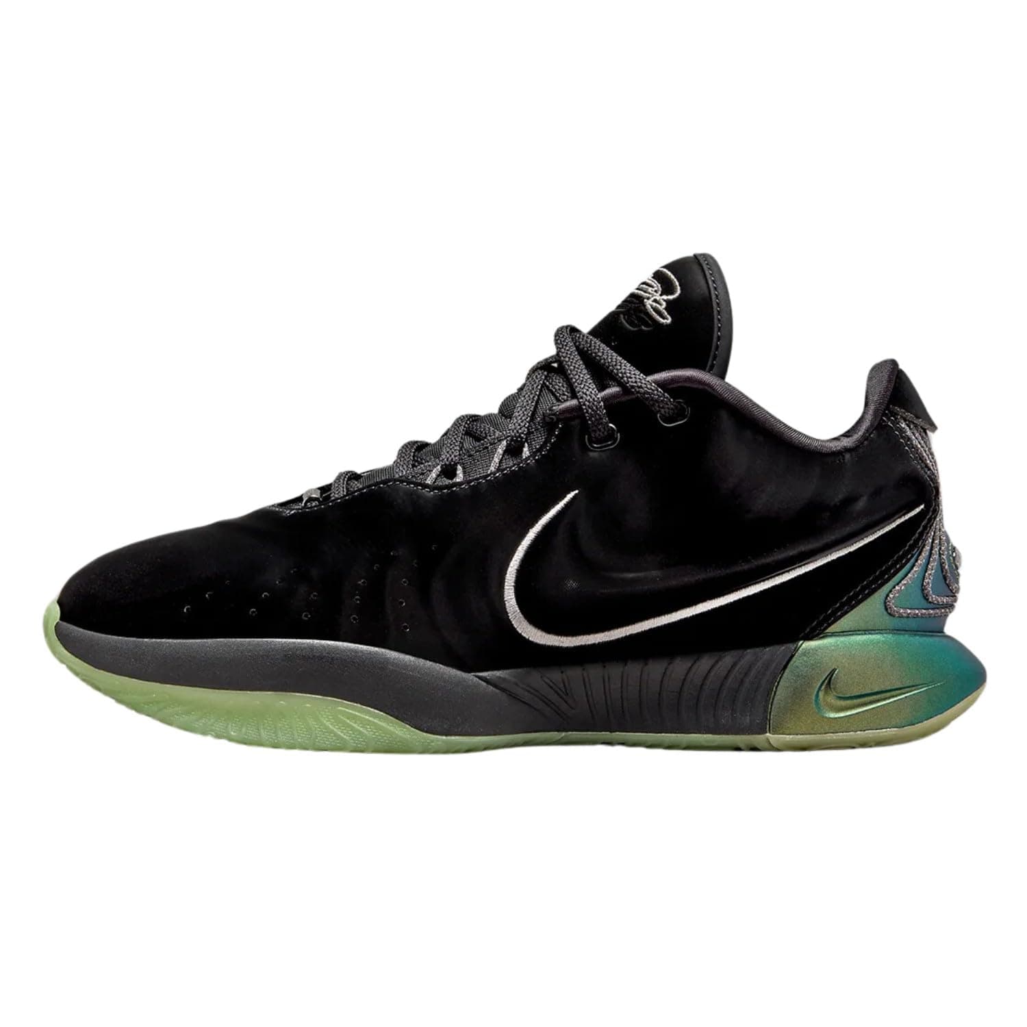 NikeLebron Xxi mens Sneaker