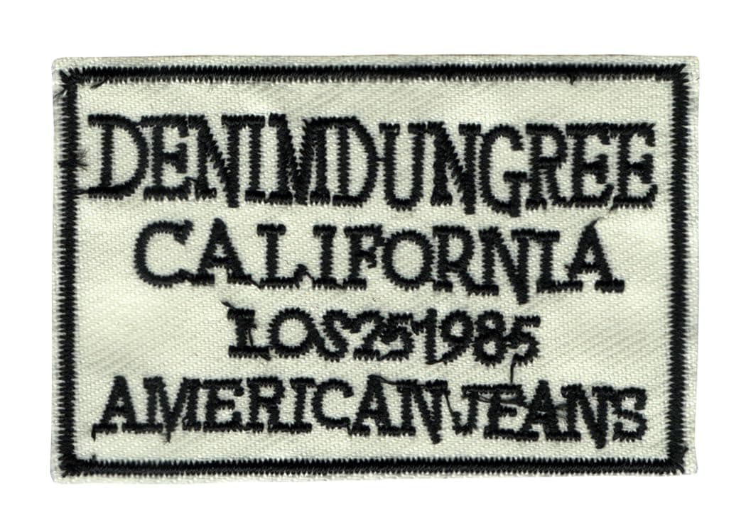 DenimDungree Applique Embroidered Sew-on Patch ; Size: 7.5cm x 4.5cm for Jackets, Bags, Caps, T-Shirts, Jeans, Outdoor Clothing (1 Piece). (Code: SBX-108)