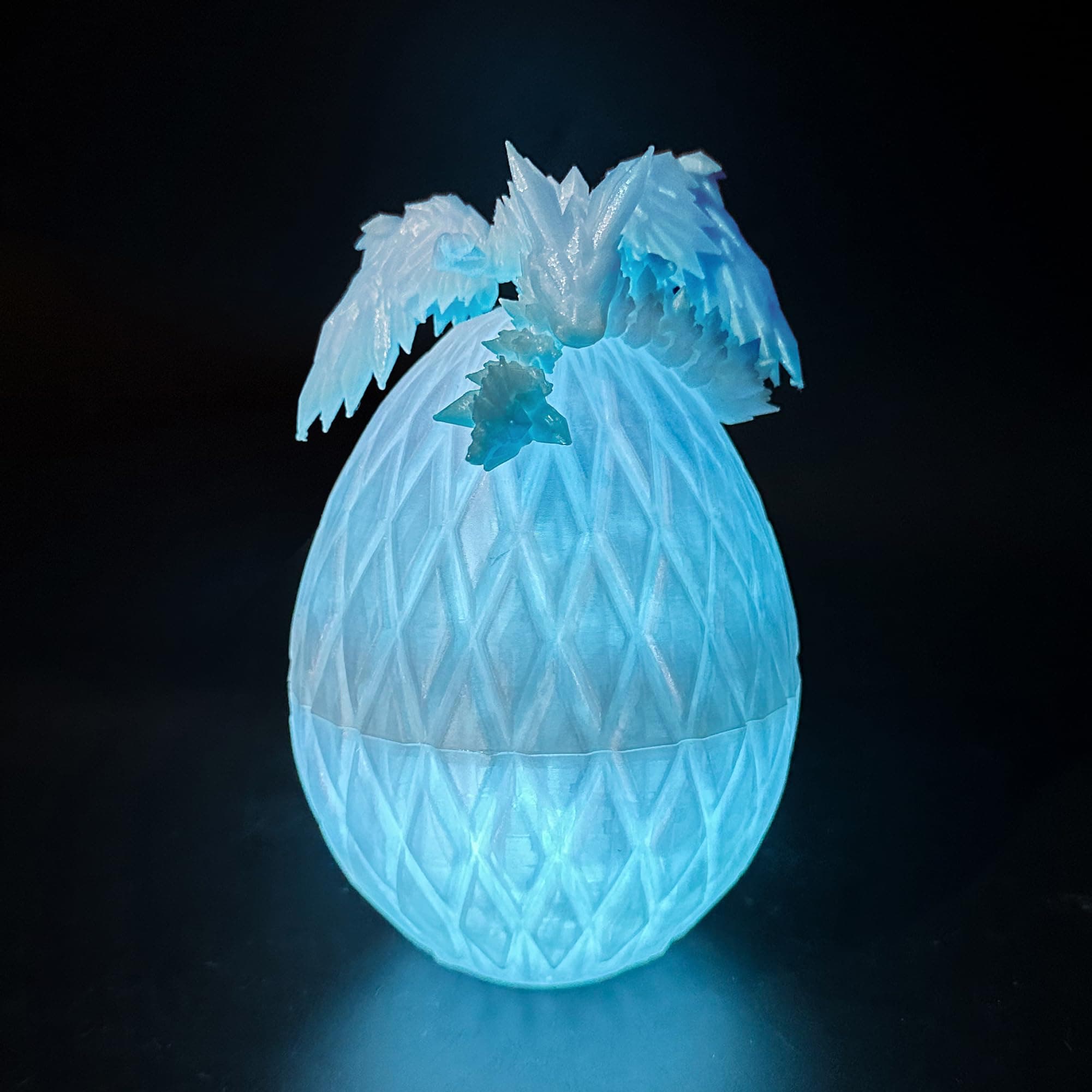 3D Printed Dragon Egg - Easter Basket Stuffers, Winged Dragon in Eggs, Flexible Crystal Animal Inside, Filled Easter Eggs for Teens&Adults, Fidget Toy Gift (Glow in The Dark Blue)