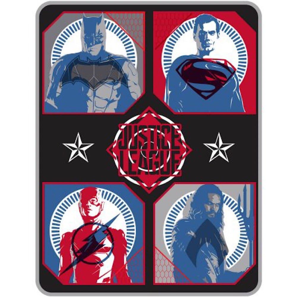 DC Justice League 'Team Assembled' Blanket Plush Bedding Throw - 46" x 60"