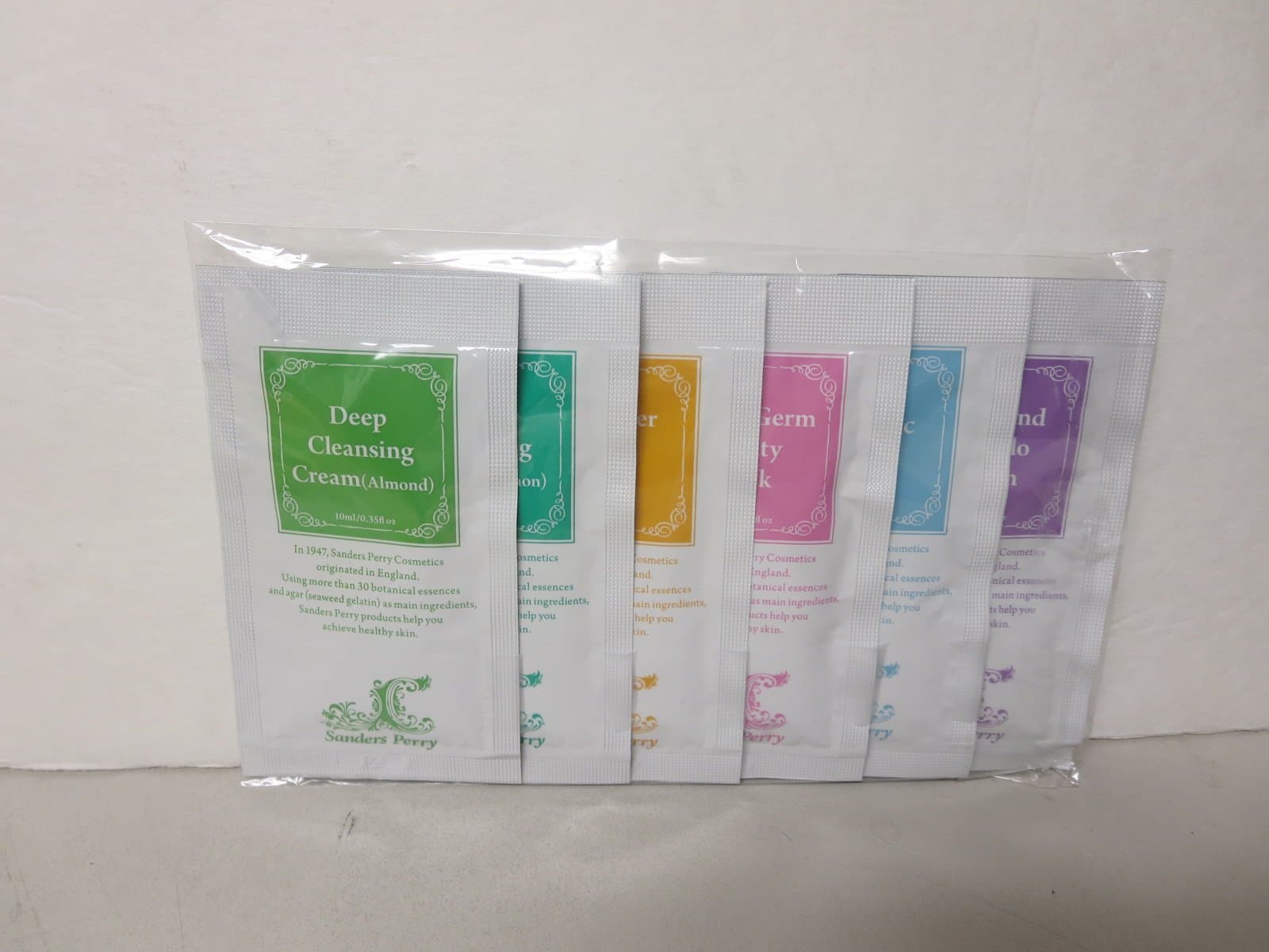 Sanders Perry skin care sample set