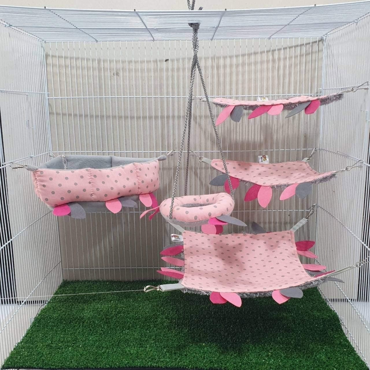 5 pieces/Set Cage Nest Set for Sugar Glider, Hamster, Squirrel, Marmoset, Chinchillas, Small Exotic Pet Cage Set Grey & Pink Color