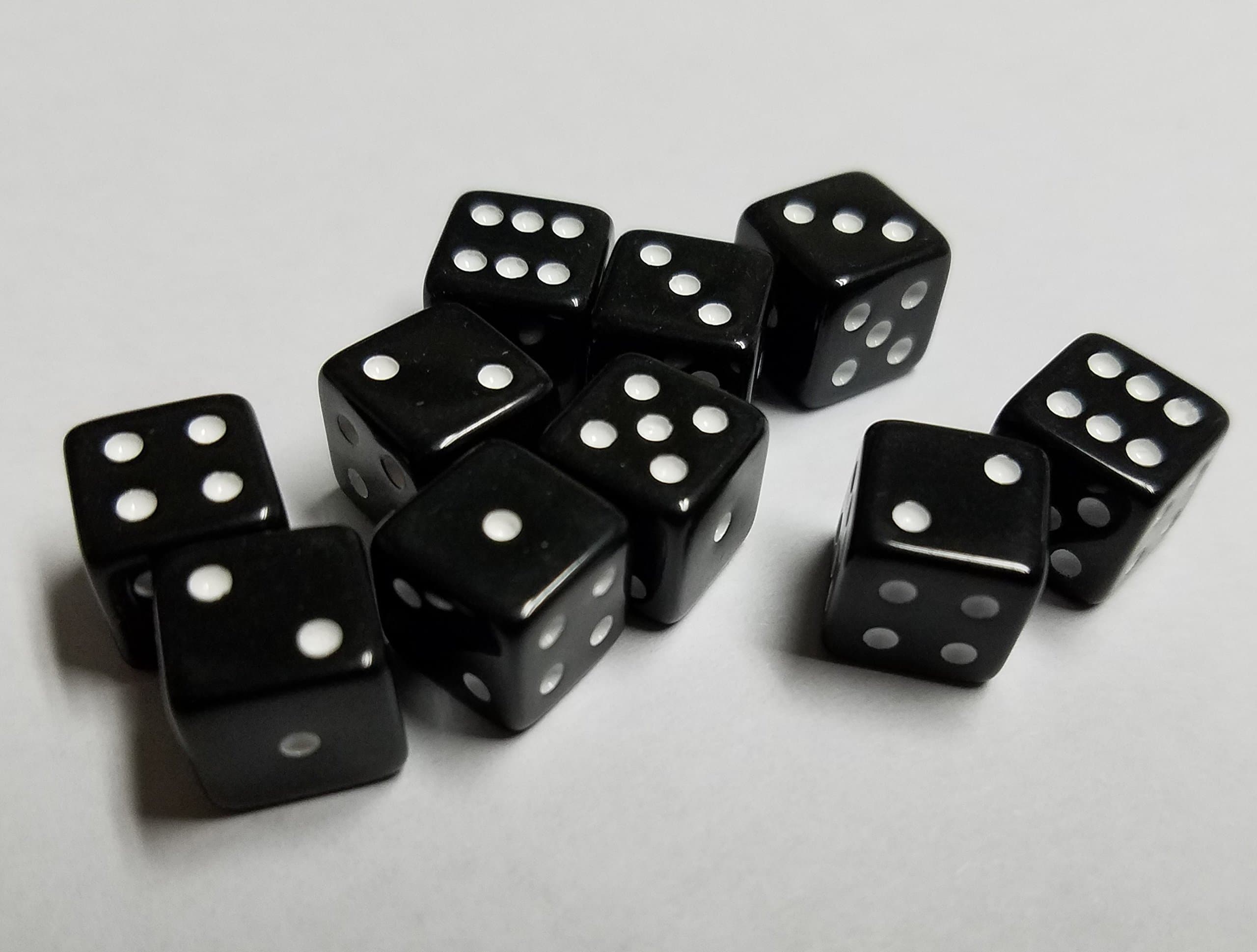 quEmpireGaming 10x Black 10mm Dice with Pips
