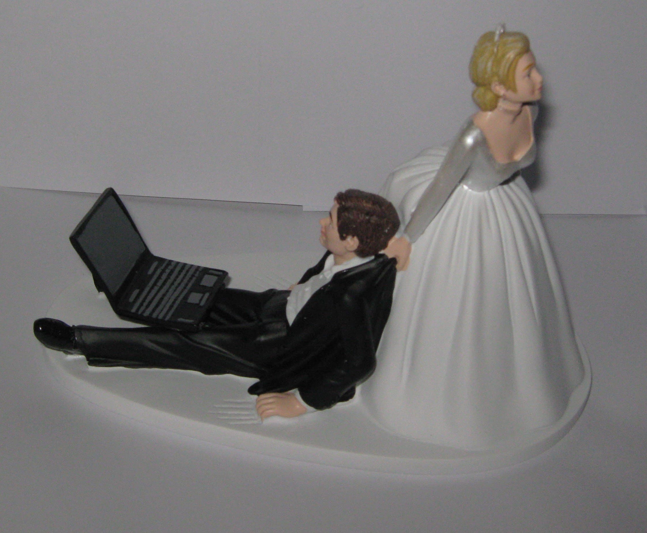 Wedding reception party ceremony Computer Laptop Geek Nerd Cake Topper
