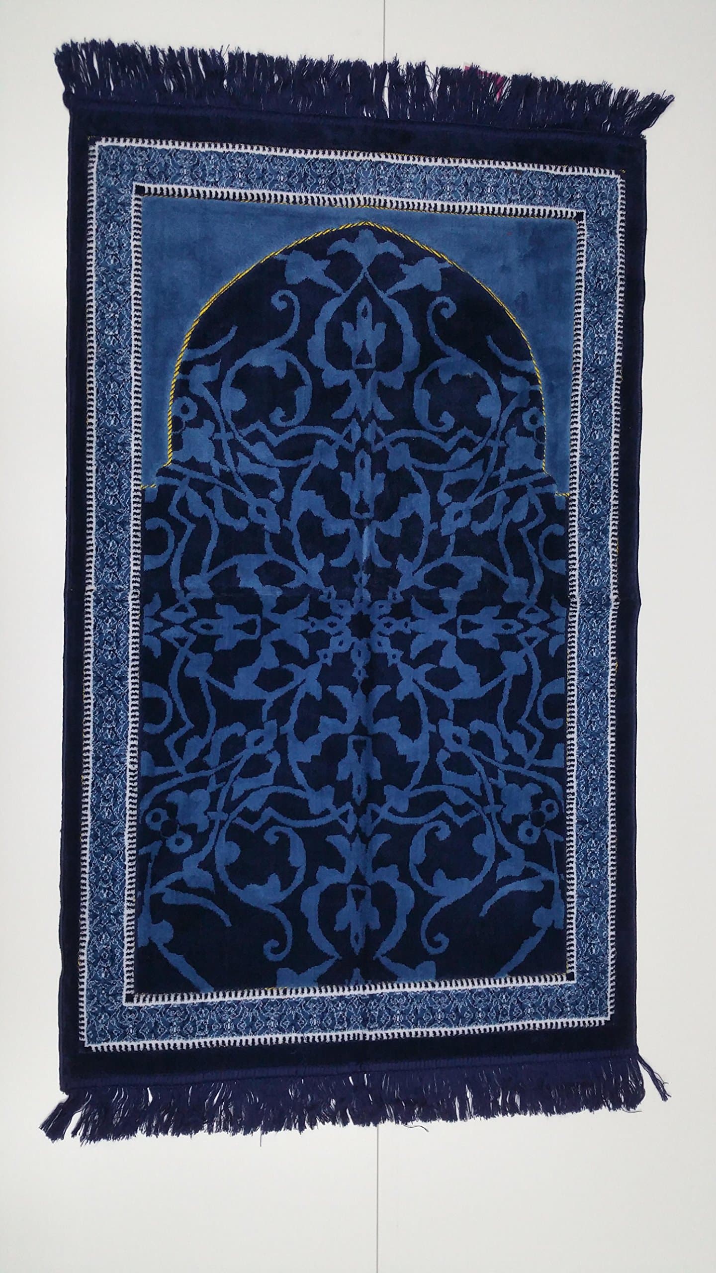 (C44) Big and Soft Extremely beautiful quality prayer mat.by Minwal.made in Saudi Arabia- Adult size-27 INCHES WIDE X 45 INCHES LONG