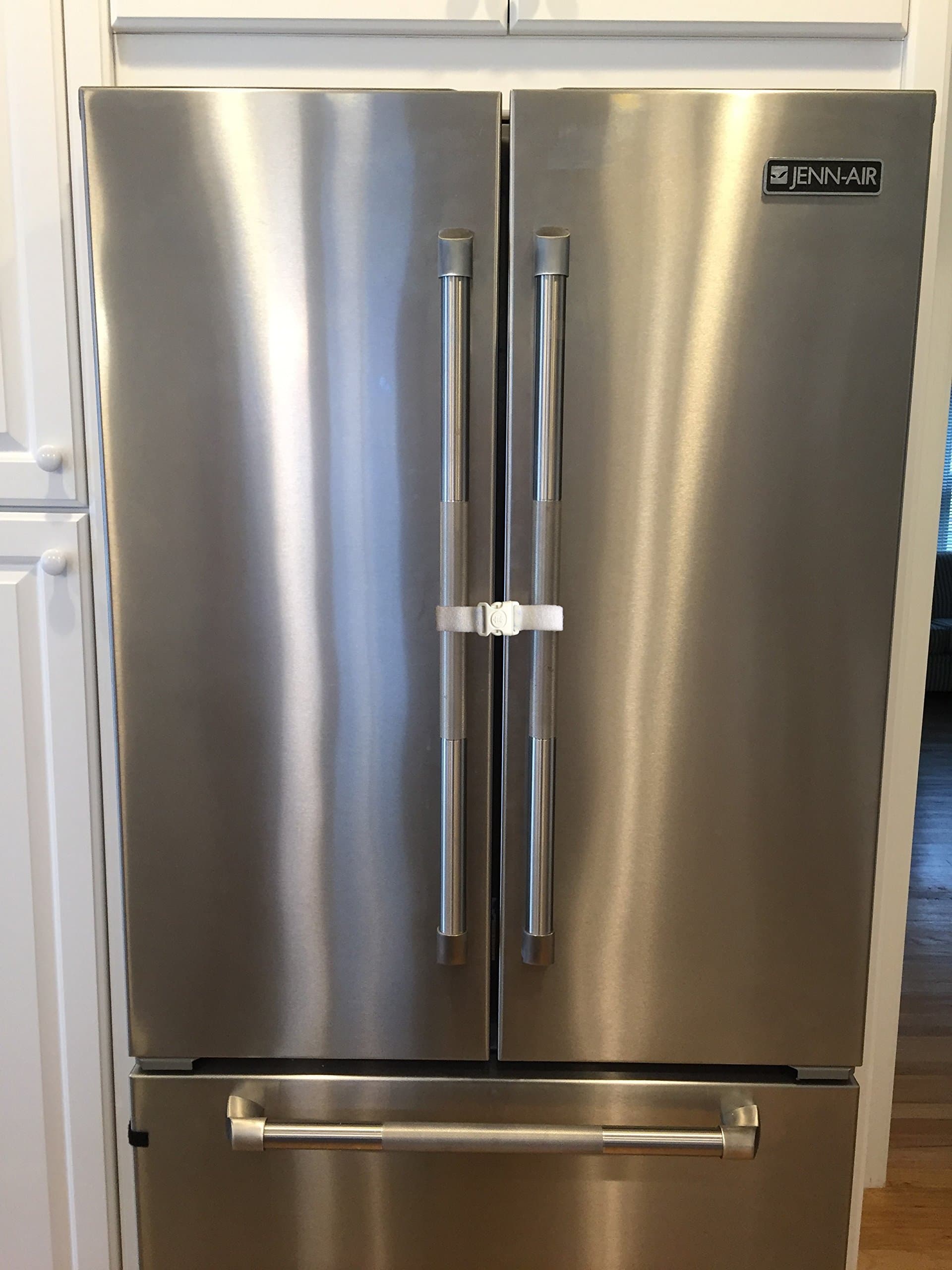 White Child Safety Fridge Freezer Lock with Key