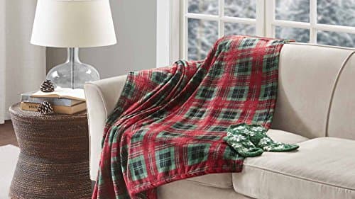 Velvet Supper Soft and Cozy Plush THROW Standard Size Machine Washable Blanket (50in x 60in) and with Socks GIFT SETS-Red Greeen Plaid