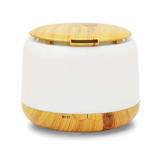 Essential Oil Diffuser, 250ml Diffuser Essential Oil Aromatherapy,Adjustable Ultrasonic Cool Mist Humidifier Diffuser 8 Color Changing Lights for Yoga Office (Wood)
