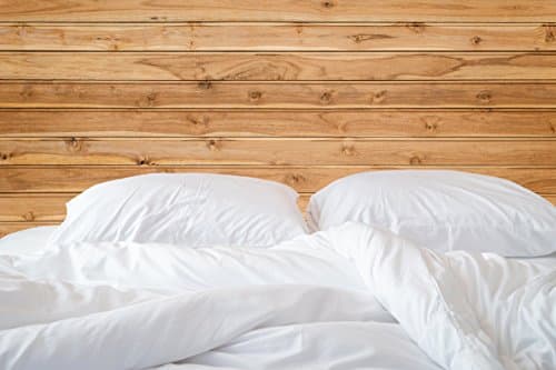 World Class Linens 600 Thread count soft and cozy Premium Quality extra ordinary comfort Bedding Sheet set 100% Egyptian long stapled 1 Ply bed sheet with 19 Deep Pocket (Full, White)