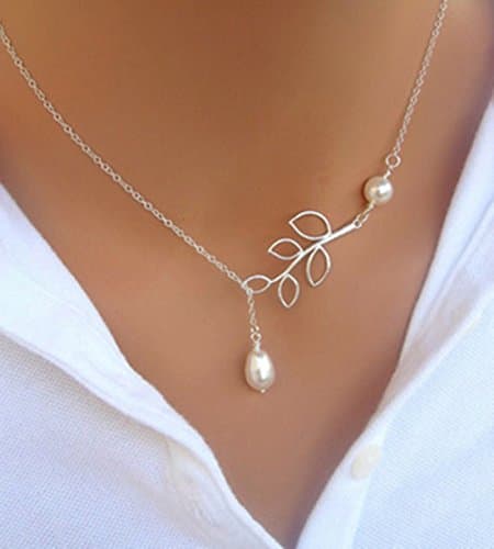 Simple Leaf Water Drops Pearl Clavicular Necklace