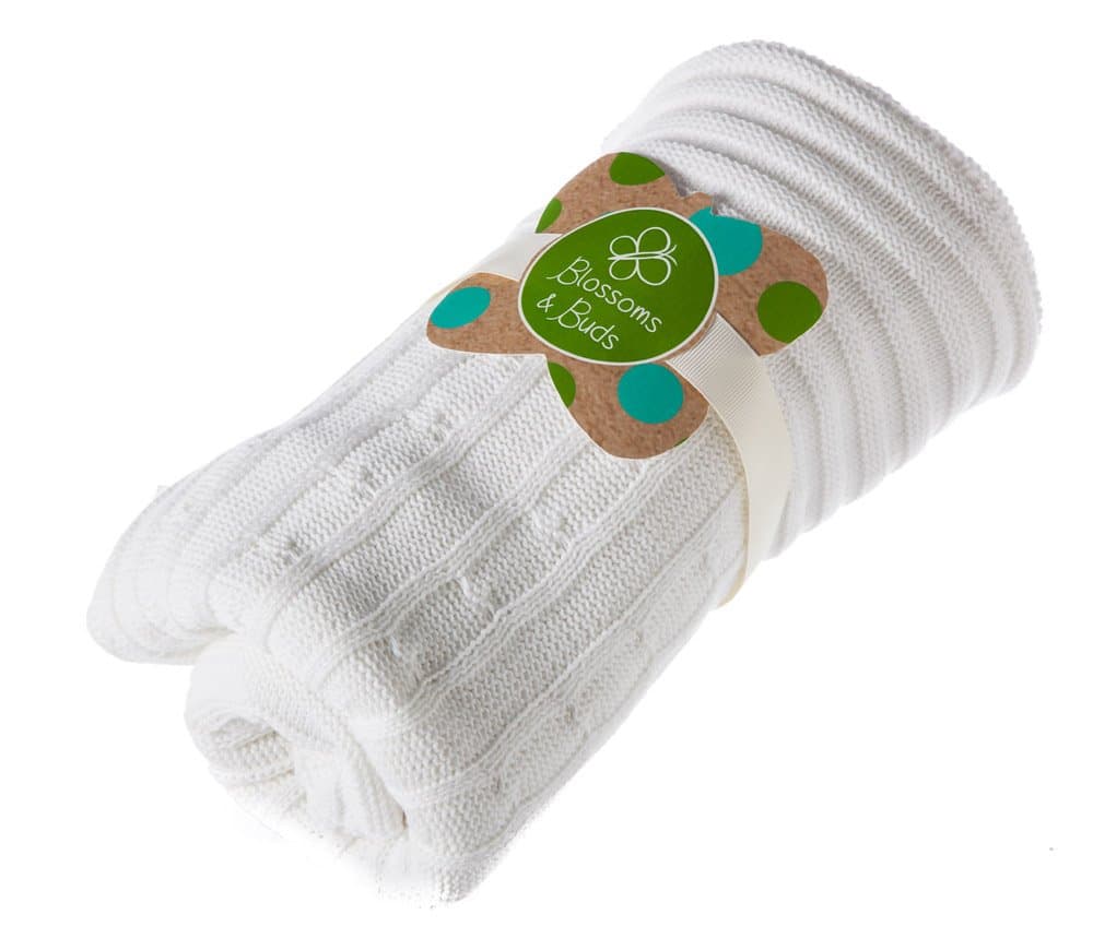 Everyday Cable Knit Blanket Color: White