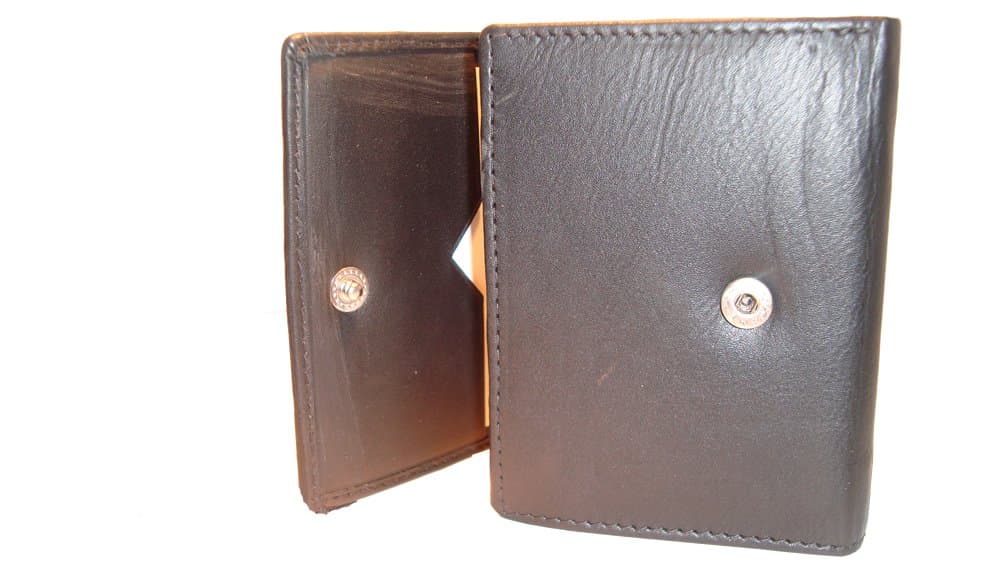 Leather Snap Trifold Wallet Color: Black