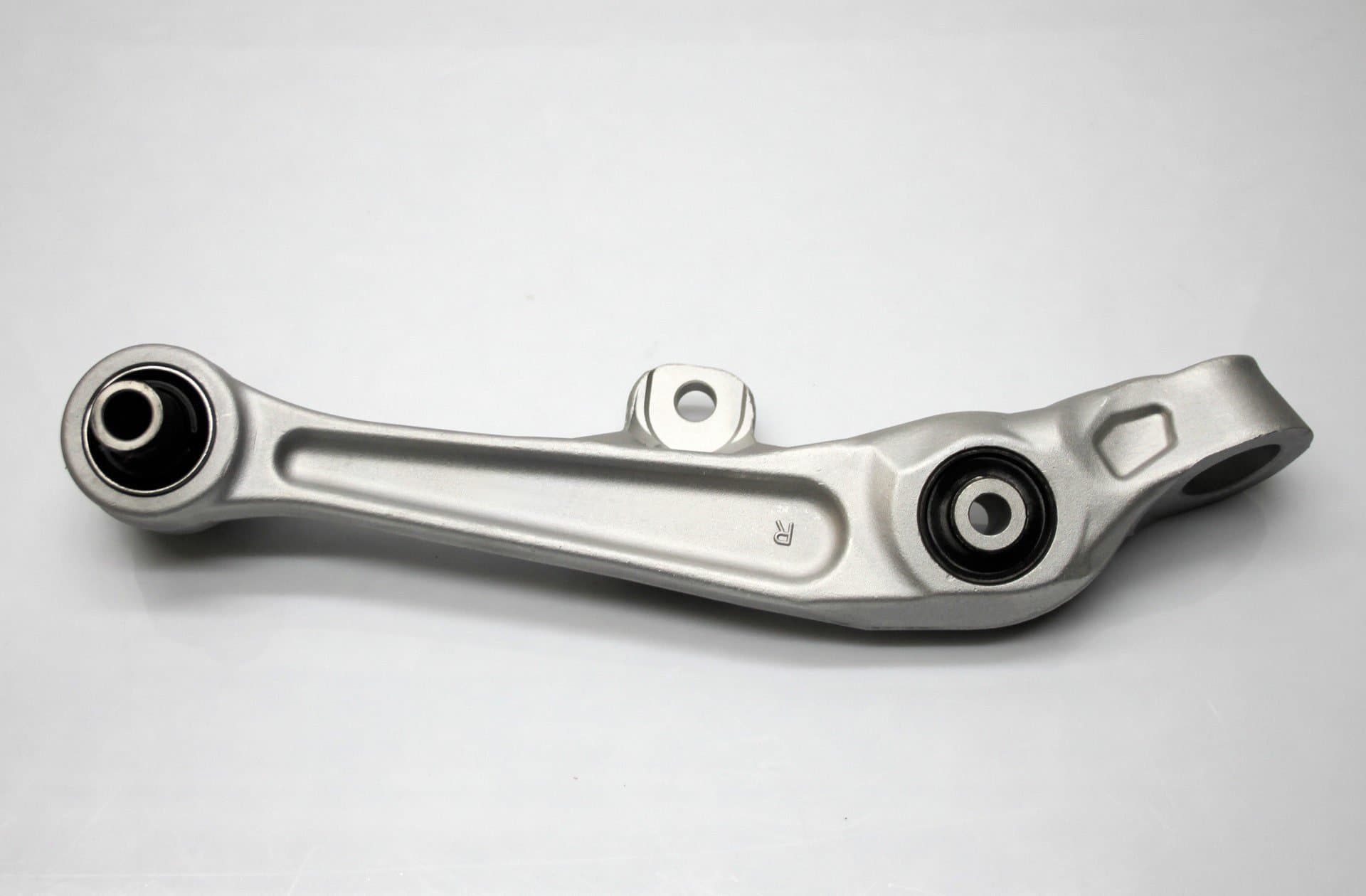 Dakatec 100582 Suspension Arm Front LH – Lower