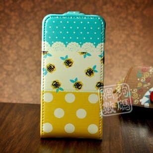 White, Yellow and Blue Polka Dot Pattern Magnetic Flip Case with Flower Design For Apple iPhone 4S / 4 (AT&T, Verizon, Sprint)