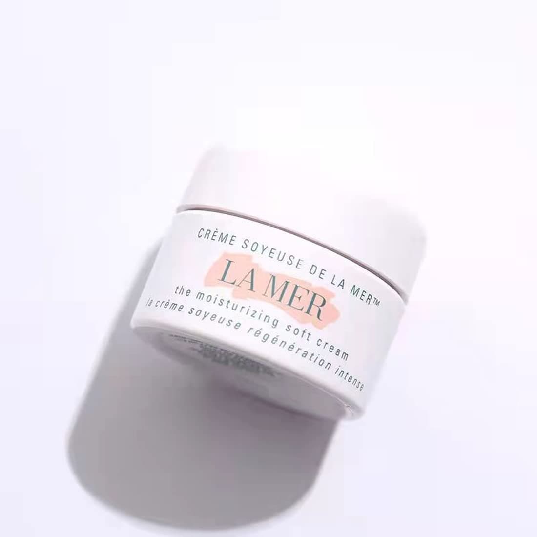 La Mer The Moisturizing Soft Cream .1 oz / 3.5ml Deluxe Travel Size. by La Mer