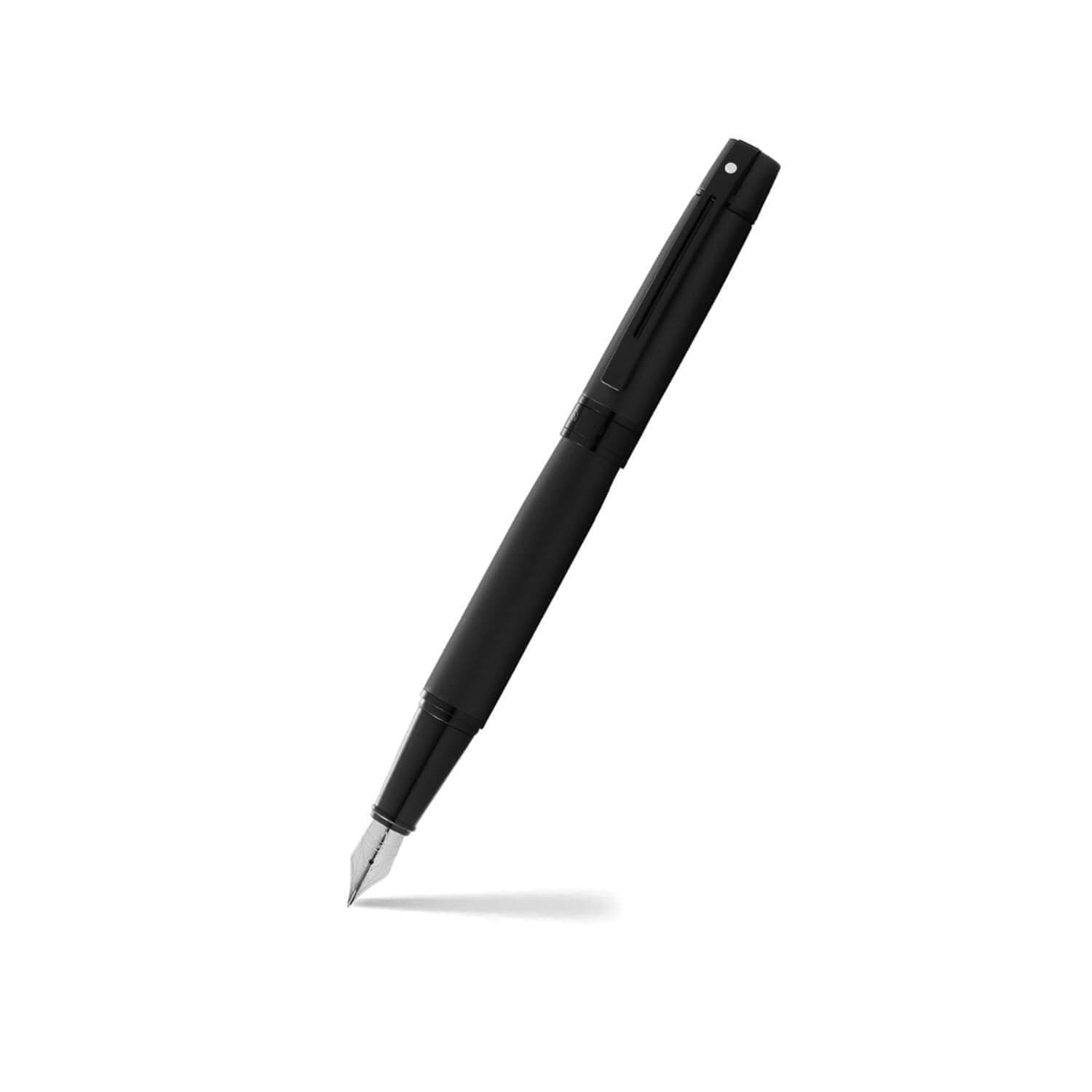 300 Matte Black Lacquer Fountain Pen, E0934353