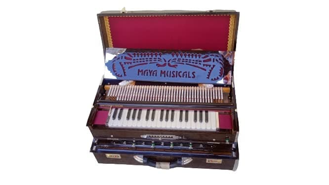 MAYA MUSICALS Harmonium Musical instruments 3.75 Octave 9 Scale Changer (with Coupler) Box Harmonium with 3 set of Palitana Reeds (MM/SC-BH/13/3A1)
