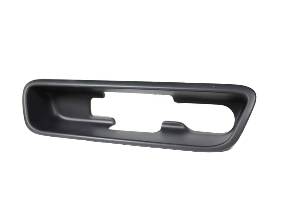 Mopar 82214562 Hitch Bezel Hitch receiver bezel covers cutting edge after fascia is cut for access to hitch receiver opening. This bezel does not fit Trailhawk. Works with hitch receiver 82213349AD