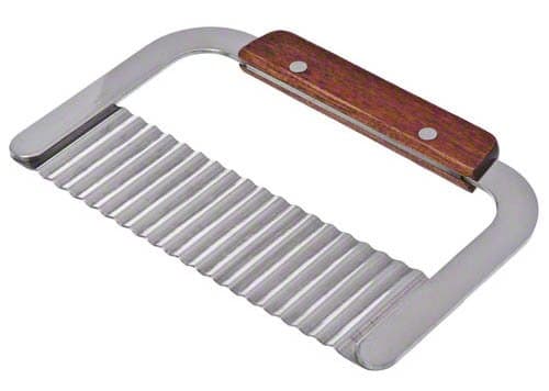 Update International (WSER-7) 7" Wood Handle Serrator