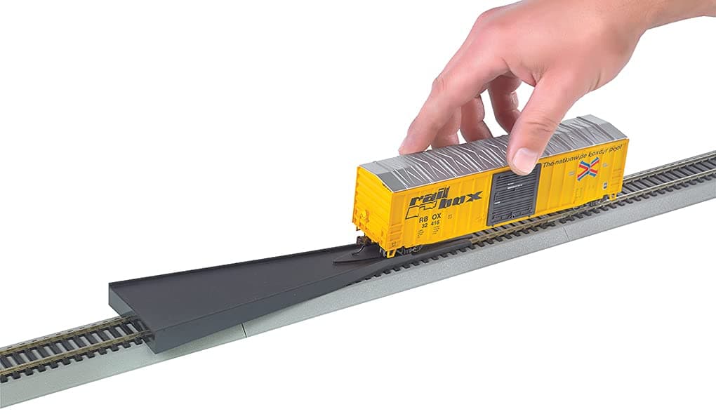 Bachmann Trains E-Z RAILER - HO Scale