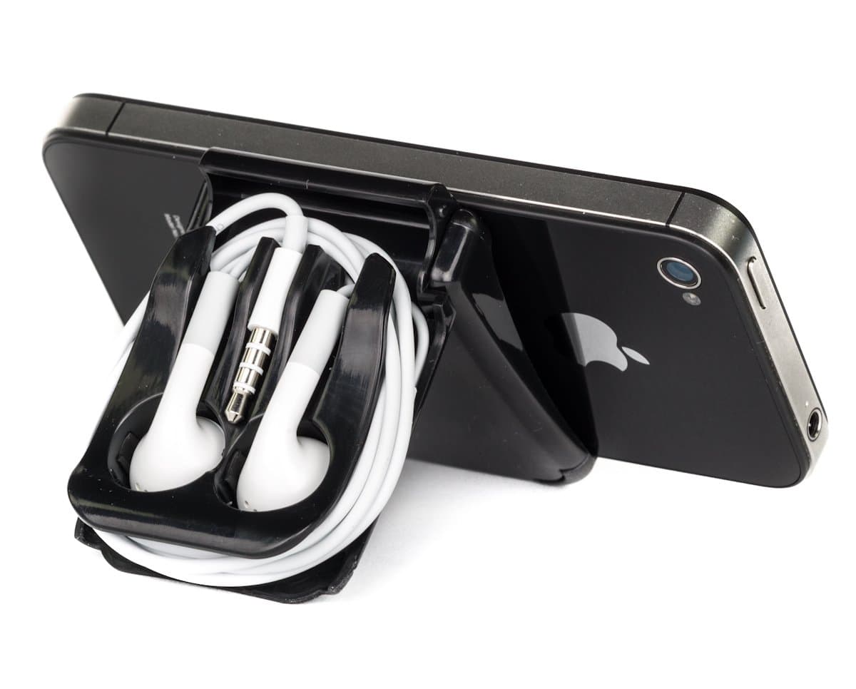 Square Jellyfish Compatible Stand for iPhone and iPad with Black Earphone Case