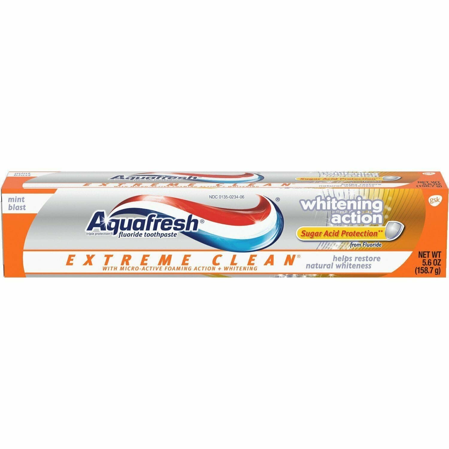 AquafreshExtreme Clean Whitening Action Fluoride Toothpaste Mint Blast