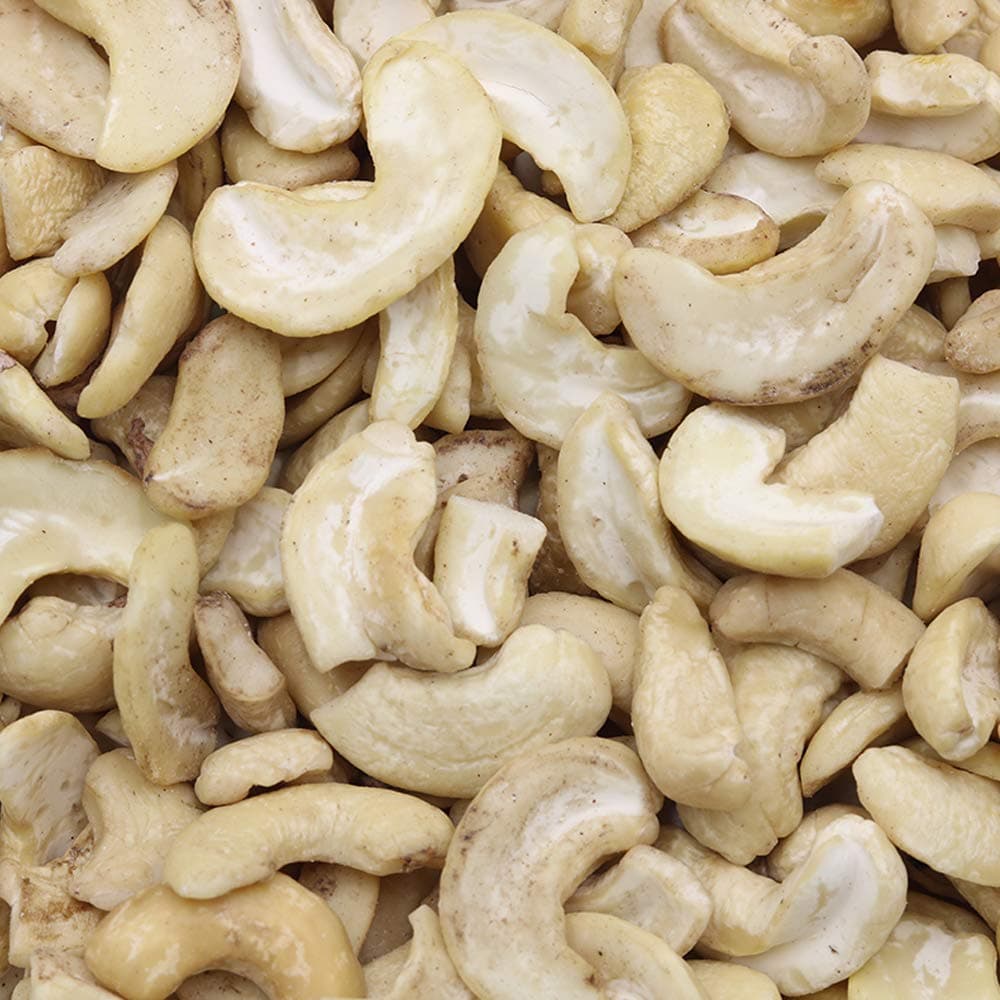 Grape Tree Raw Split Cashews (1kg). Unsalted Nuts Perfect For Snacking, Cooking and Baking. With High Protein and Low Sugar. Friendly Keto Snacks. Healthy Snacks For Adults.