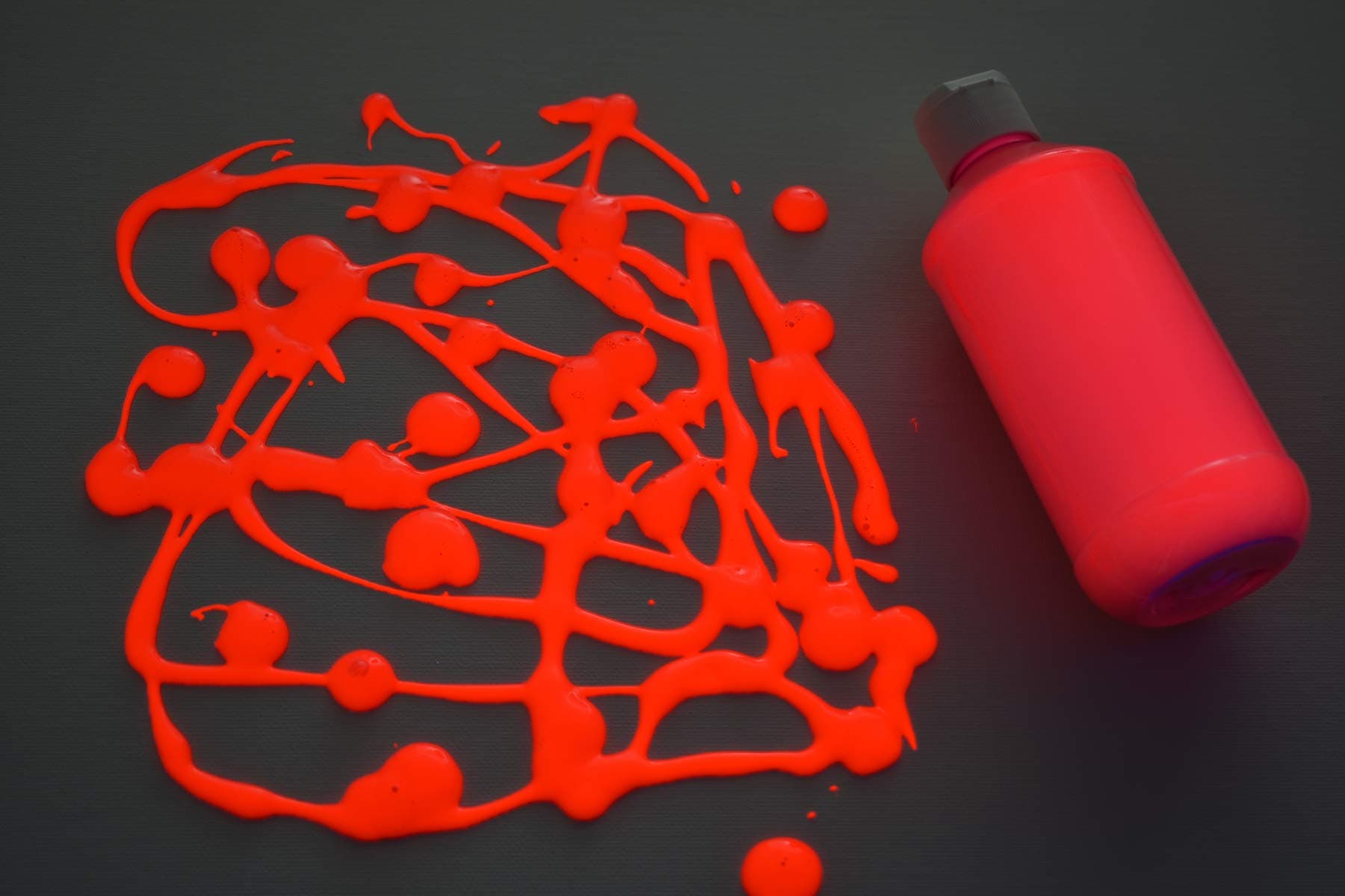 DirectGlow 8oz UV Blacklight Reactive Fluorescent Acrylic Paints (Red)