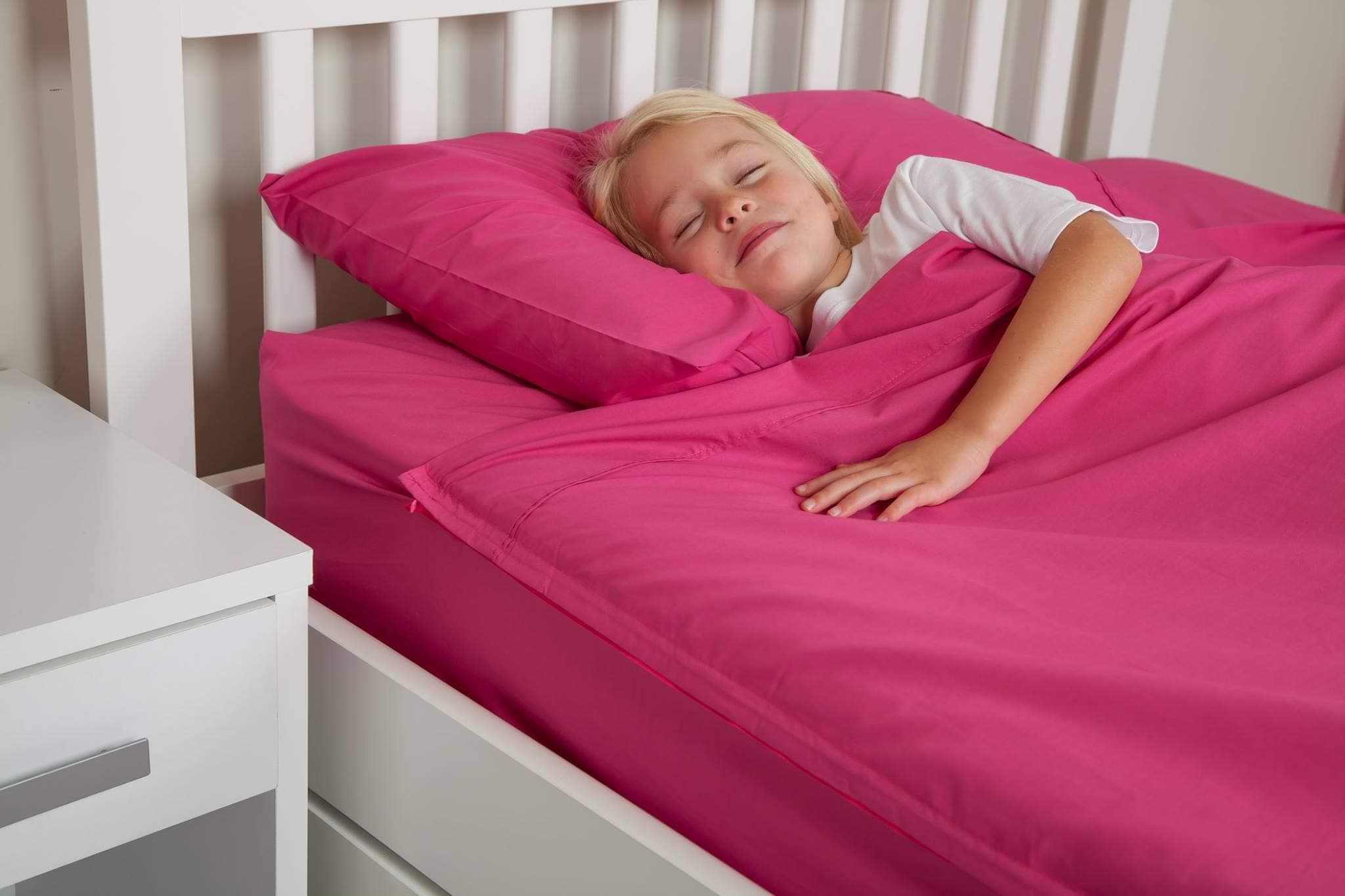 Fuchsia Pink Kids Zip Sheets - Twin Size