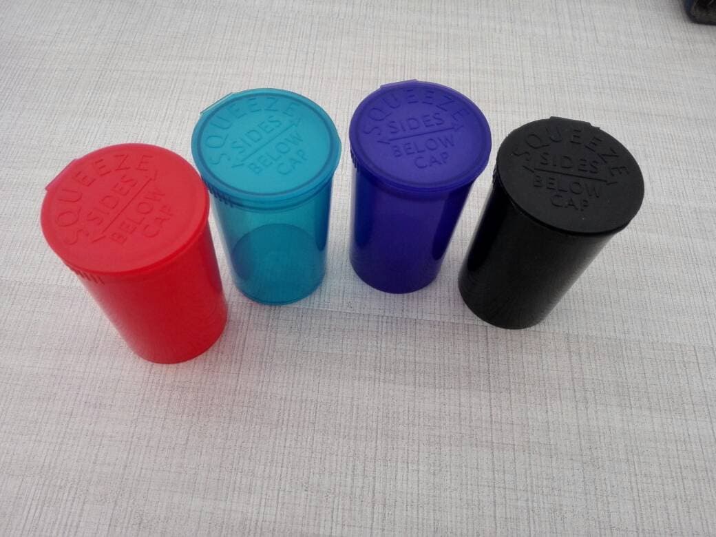 Multicolor Plastic Pop Top Bottle Containers, 13 Dram – Road, Medical, Herb, Pill, Box, Small Storage Containers by Van Cave