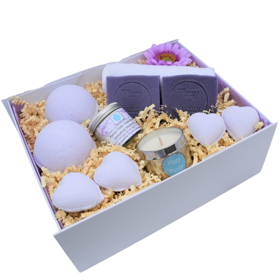 Parma Violet Deluxe Gift Set Bath Bombs,Soap,Candle.Handmade by Fizzy Fuzzy.