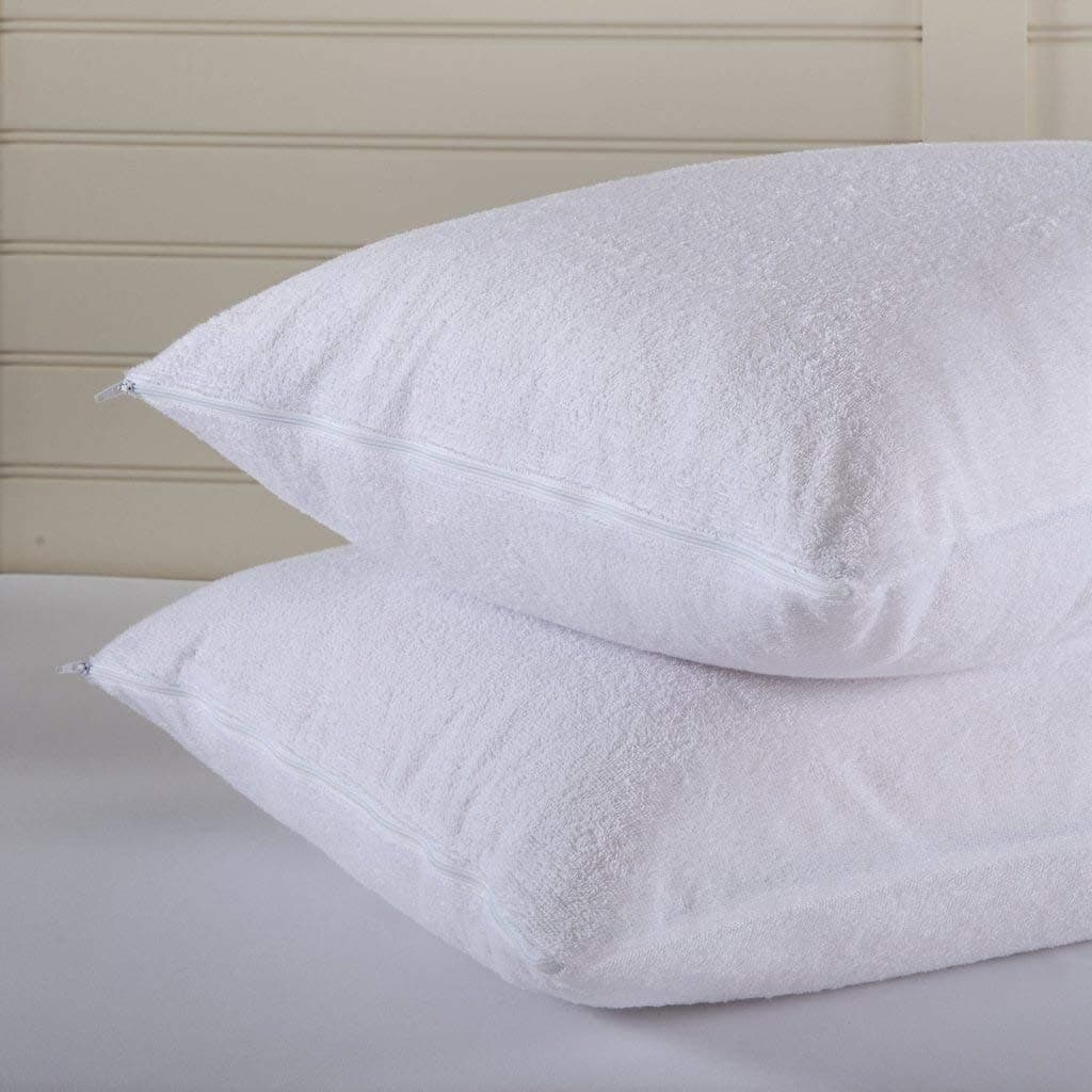 Terry Towelling Waterproof Zipped pillow protector 50x70cms