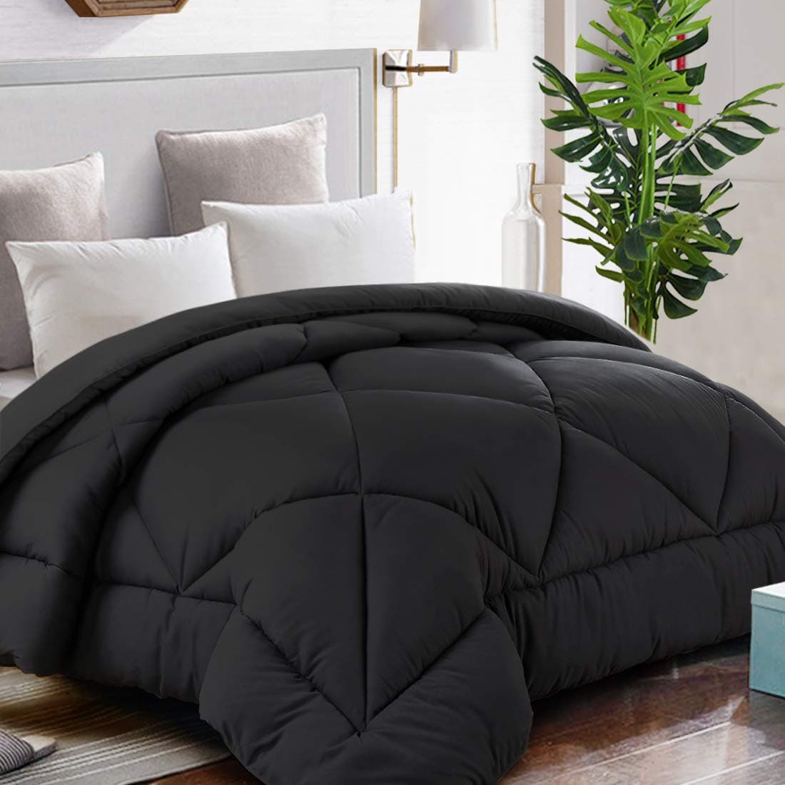 TEKAMON All Season Oversized Queen Comforter Winter Warm Soft Quilted Down Alternative Duvet Insert with Corner Tabs, Fluffy Reversible Collection for Hotel, Black, 98 x 98 inches