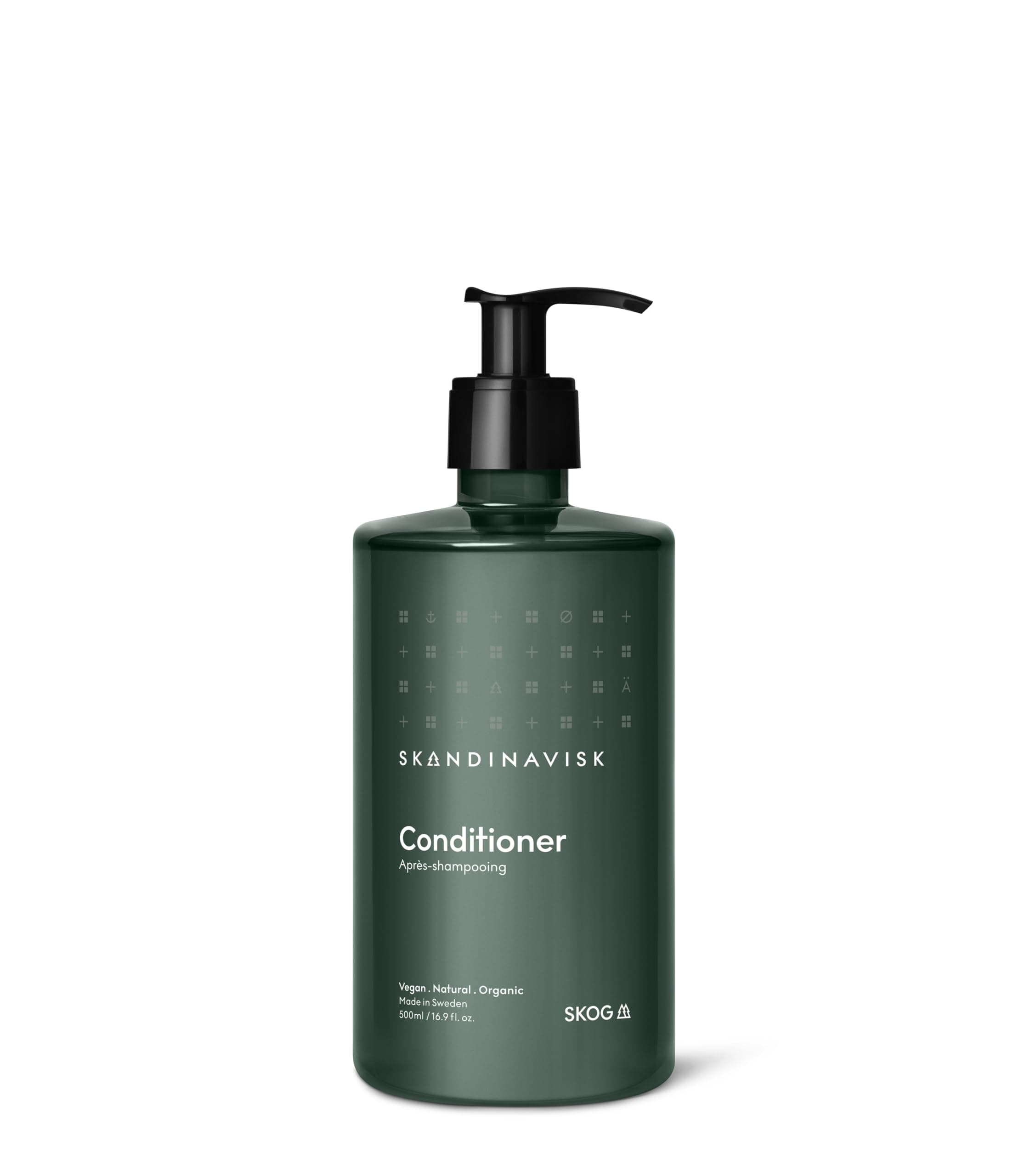 – Skandinavisk Conditioner SKOG ‘Forest’ Scent notes: Pine needles and fir cones, birch sap and woodland lily of the valley, 500ml