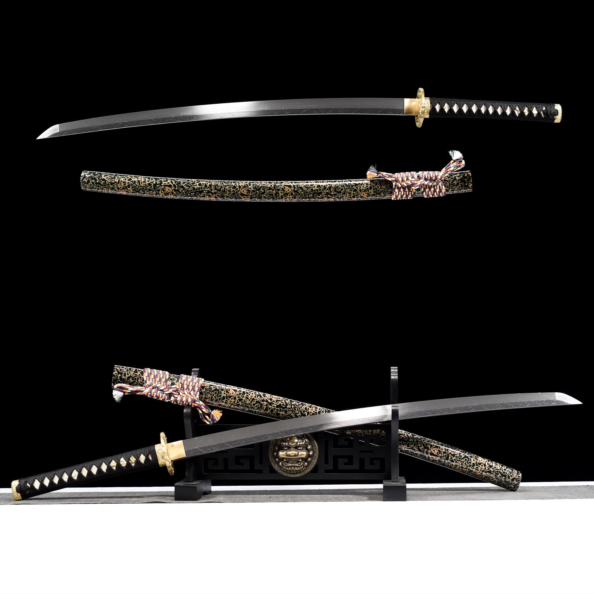 Eroton's – Handmade Damascus Tradition and Craftsmanship