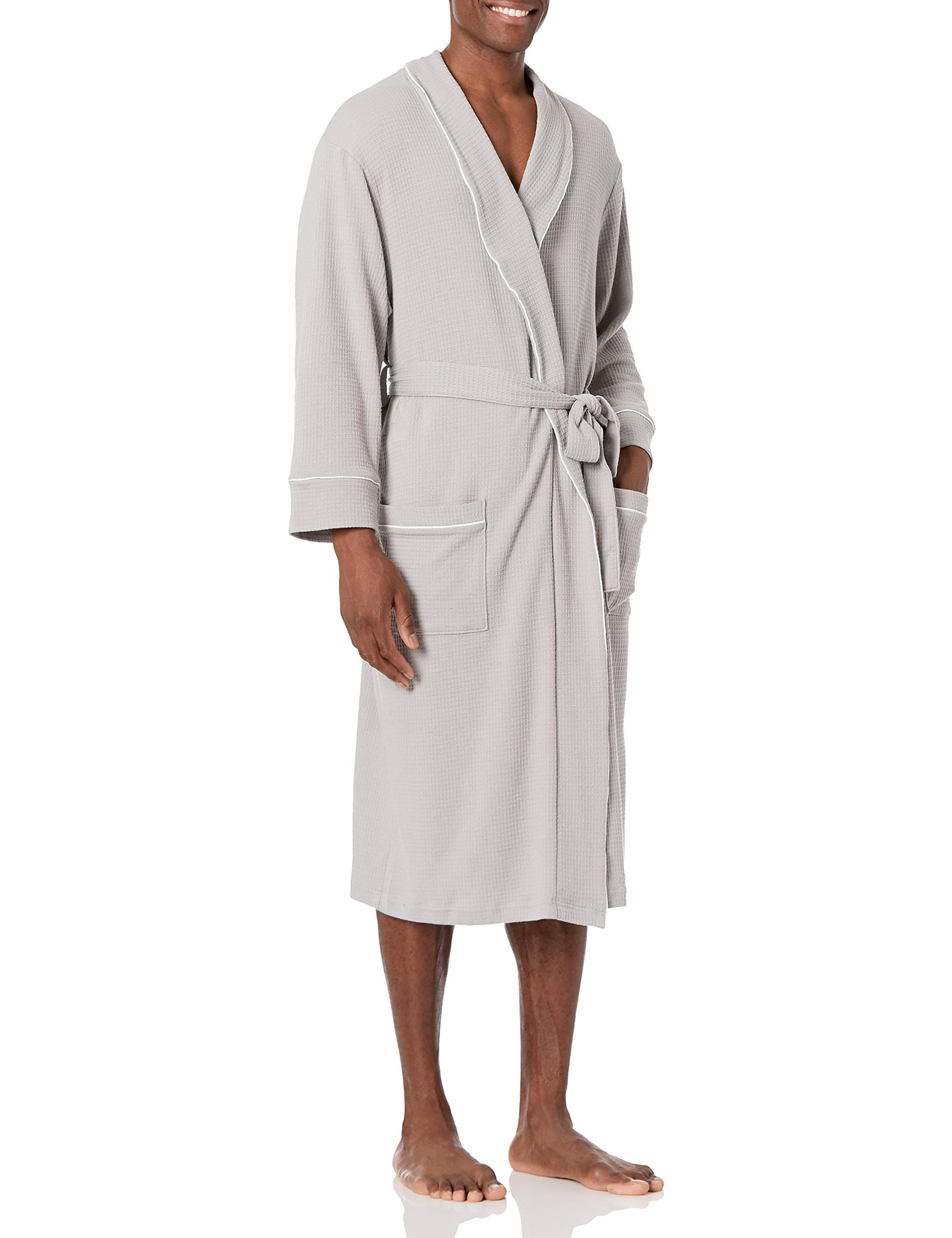 Amazon EssentialsMen's Lightweight Waffle Robe (Available in Big & Tall)