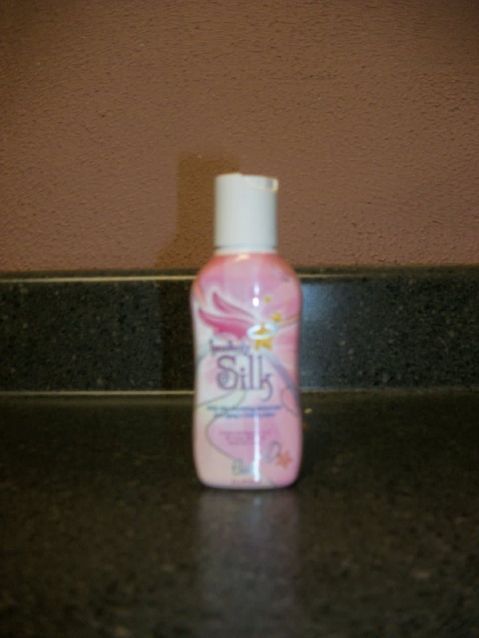 Bask Heavenly Silk Pink Moisturizing Lotion 2oz