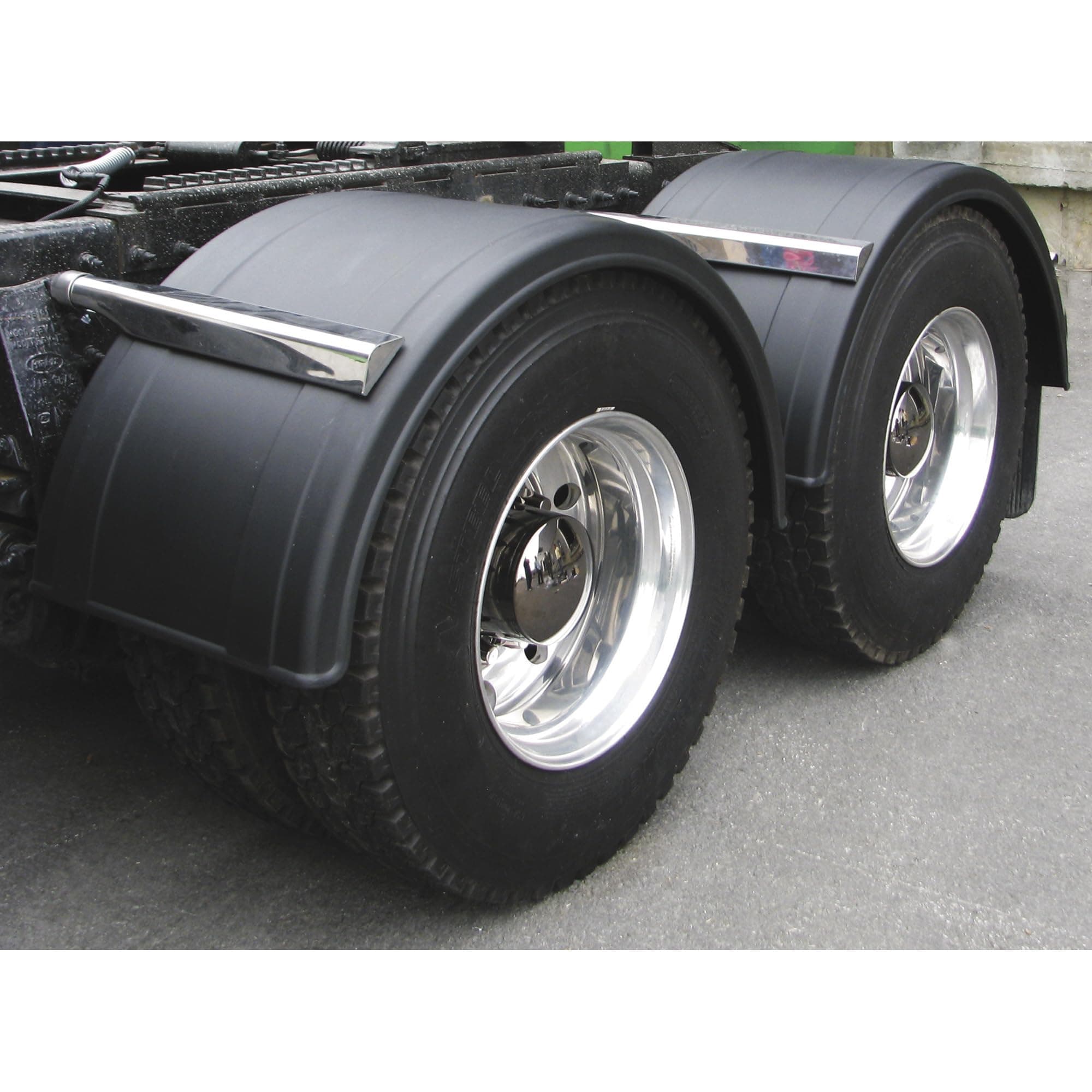 TRUX Single Axle Poly Fenders - Pair, Black
