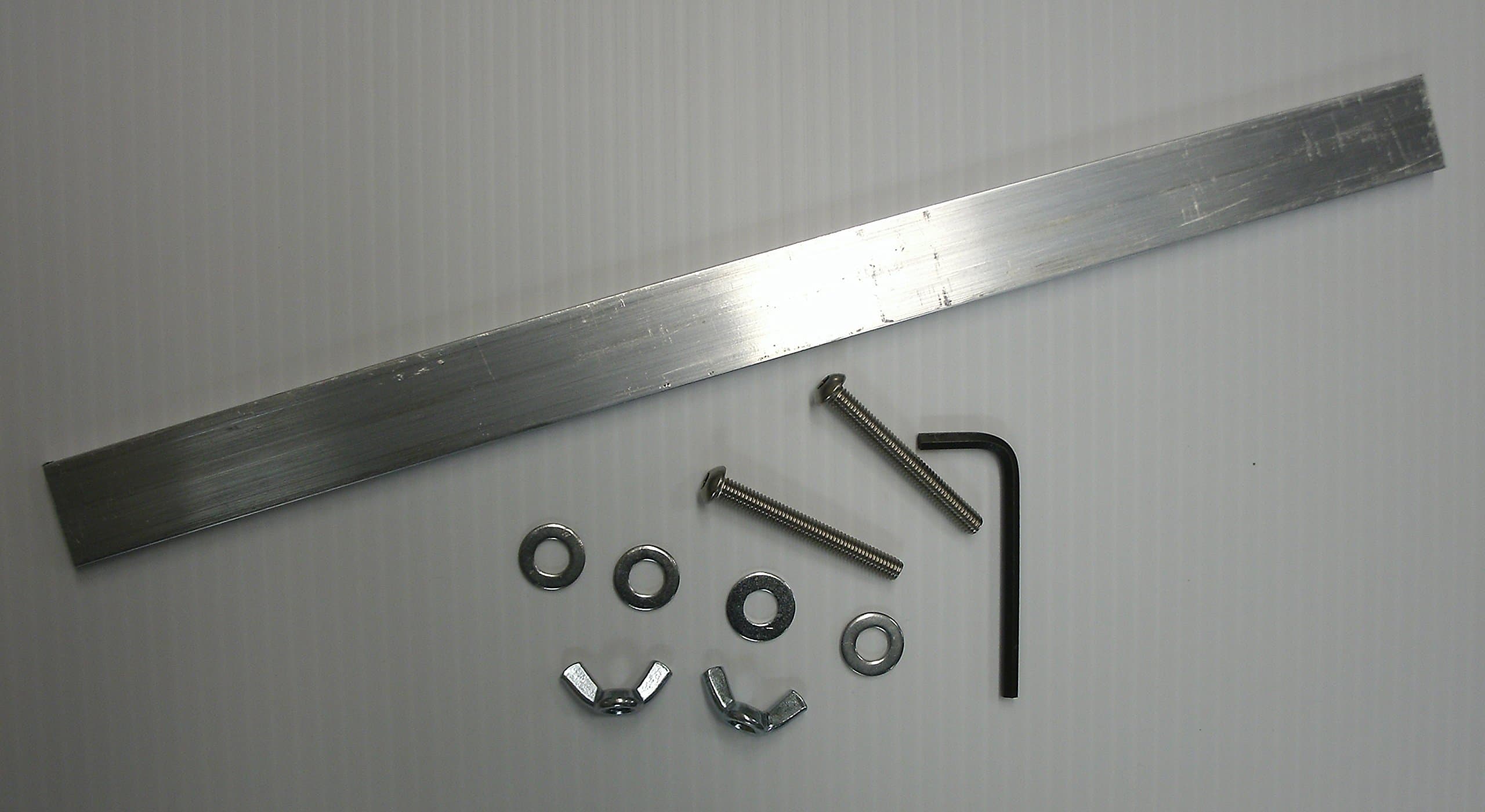 Fence or Gate Mount Mailbox Mounting Bracket (Unpainted Aluminum)