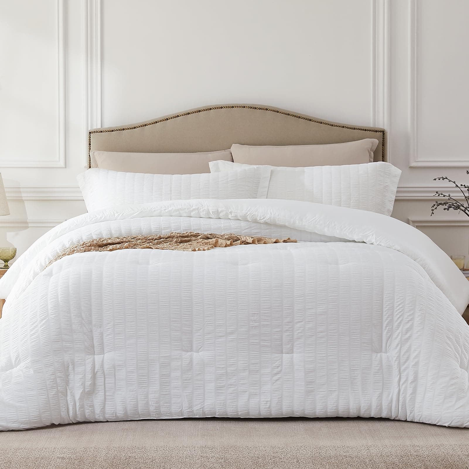 Quataly White Queen Comforter Set - 3 Pieces Seersucker Lightweight Bedding Comforter Sets (1 Soft Fluffy Comforter & 2 Pillowcases) - All Seasons Cozy Modern Bed Sets