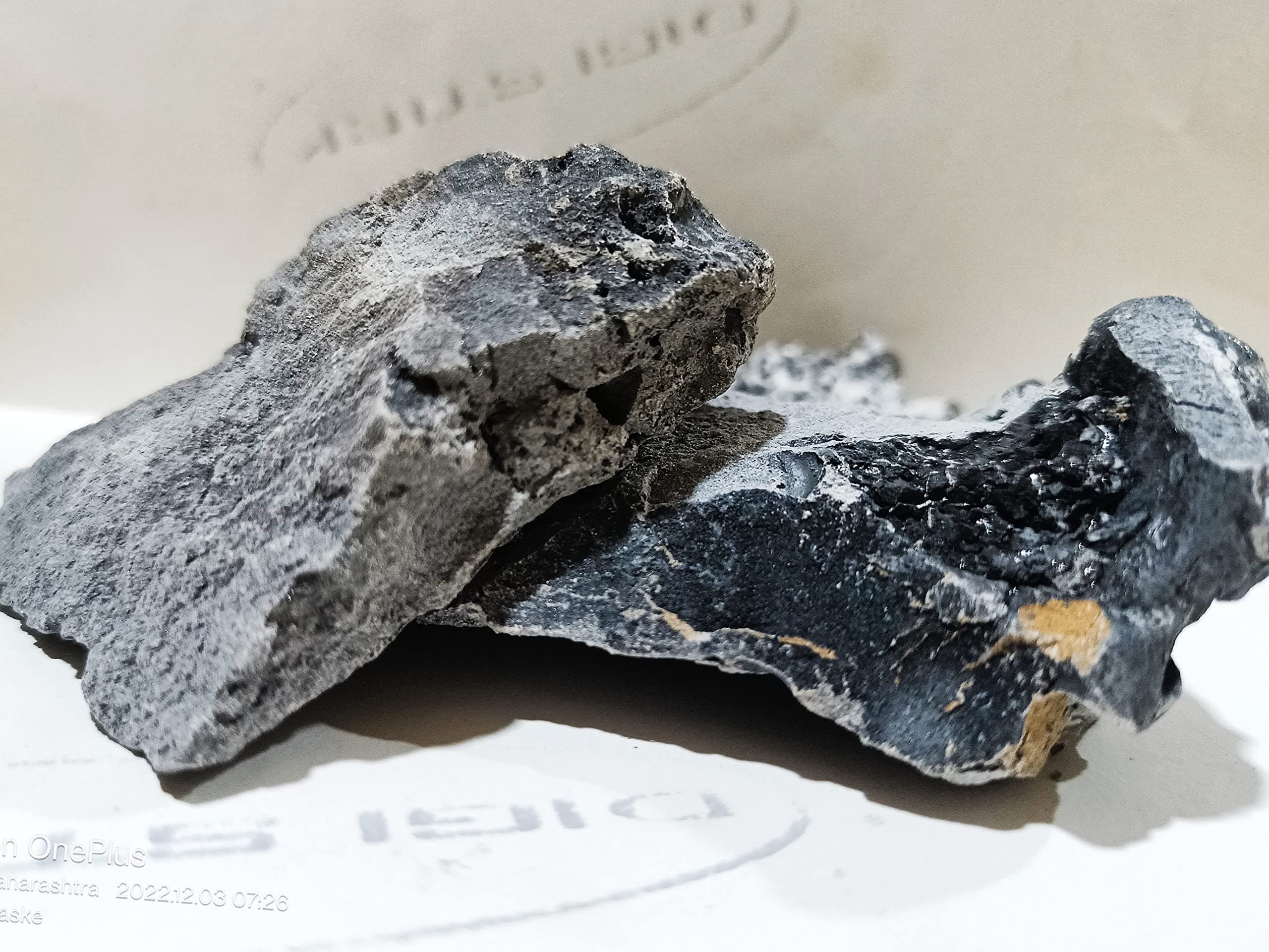 Calcium carbide pure 99% CAL (1kg)